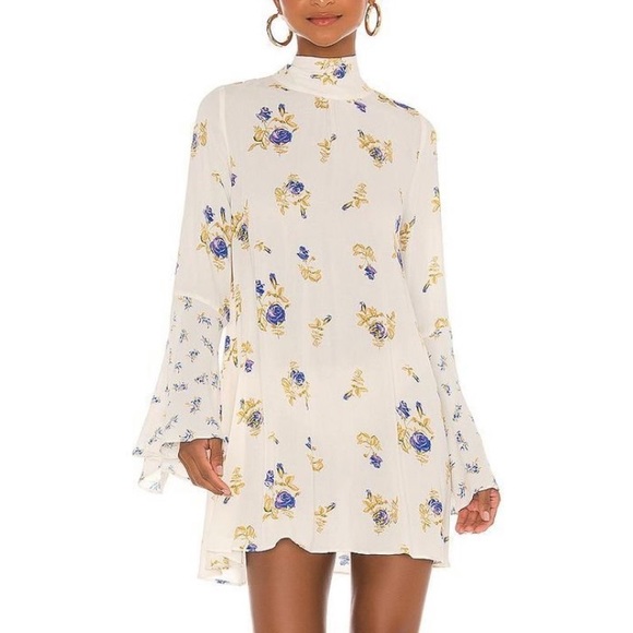 Free People Tops - FREE PEOPLE Tate🌸print Mock Neck BellSleeve Tunic